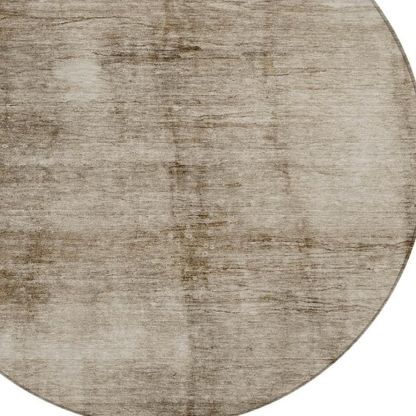 HomeRoots 8' Round Abstract Area Rug in Beige and Brown - Washable, Durable, Perfect for Indoor and Outdoor Use! 623925