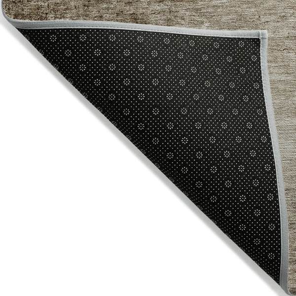 HomeRoots 8' Round Abstract Area Rug in Beige and Brown - Washable, Durable, Perfect for Indoor and Outdoor Use! 623925