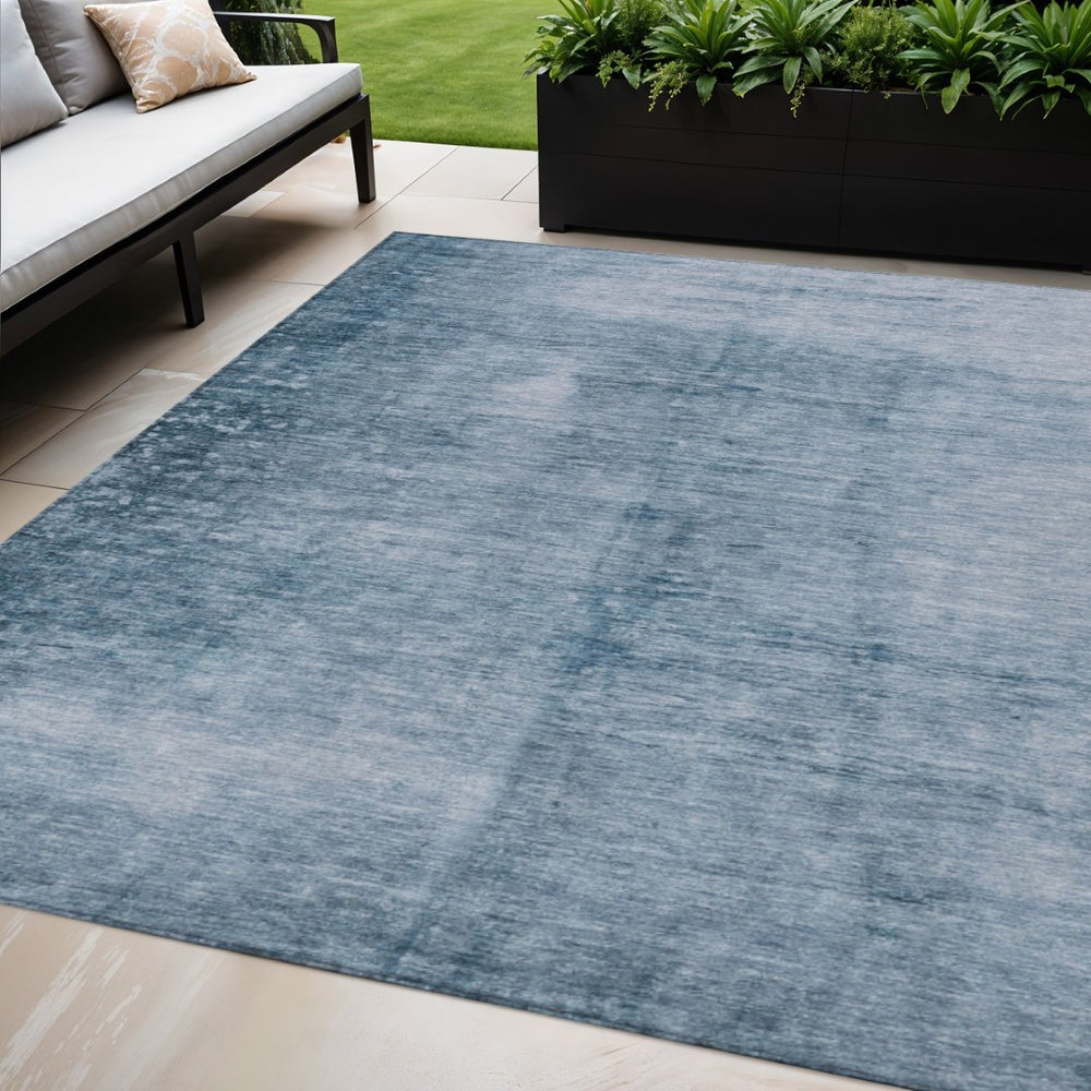 HomeRoots 5' X 8' Denim Blue and Ivory Abstract Area Rug - Stylish, Washable, Indoor-Outdoor Versatility for All Spaces 623936
