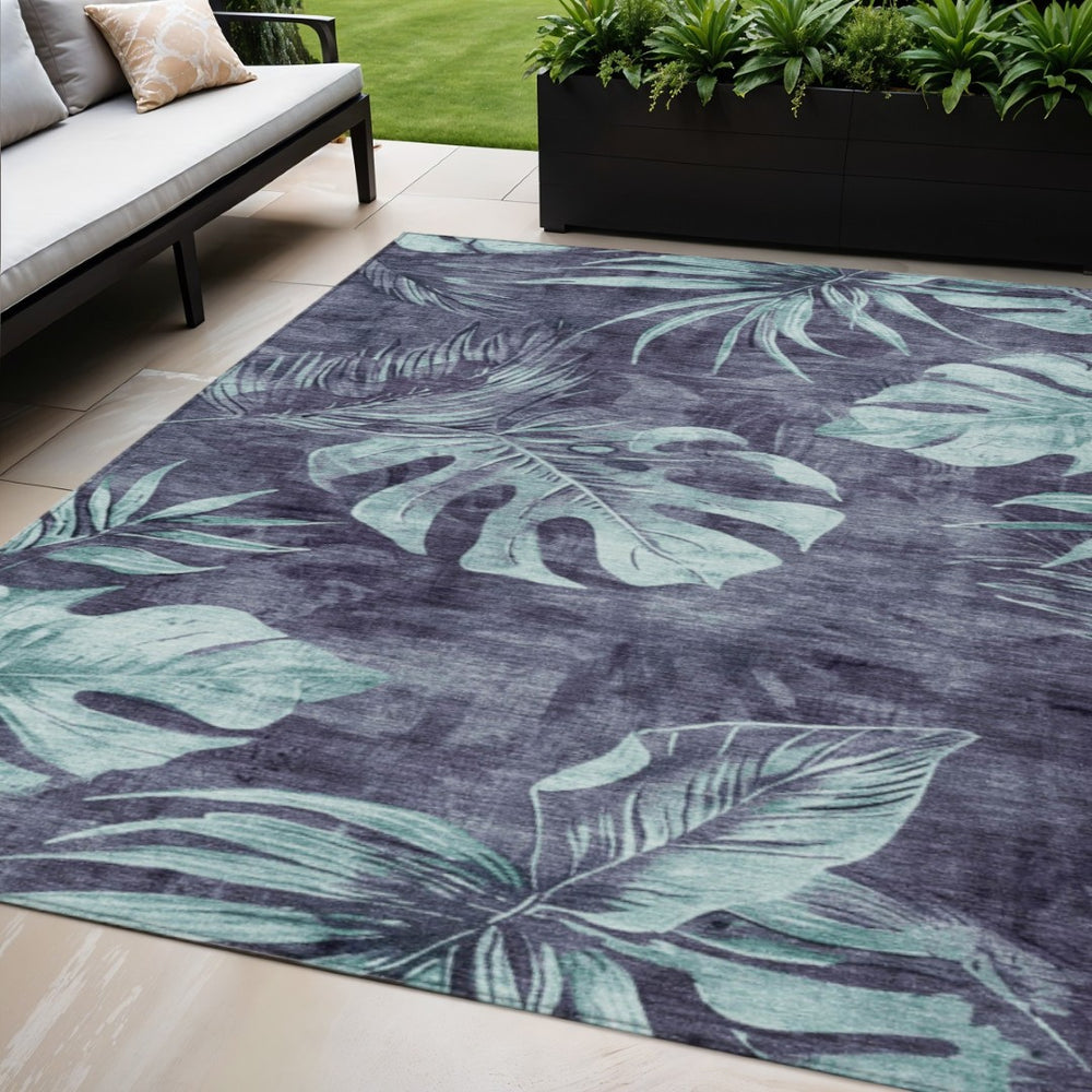 HomeRoots 5' Blue and Mint Green Floral Rug - Stylish, Washable Area Rug for Indoor and Outdoor Use, 5' x 8' 624020