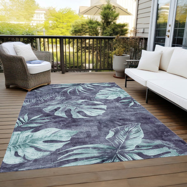 HomeRoots 5' Blue and Mint Green Floral Rug - Stylish, Washable Area Rug for Indoor and Outdoor Use, 5' x 8' 624020