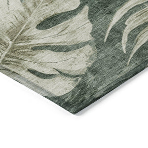 HomeRoots 8' Stylish Fern Green & Sage Round Floral Washable Rug for Indoor/Outdoor Spaces - Durable & Chic! 624027