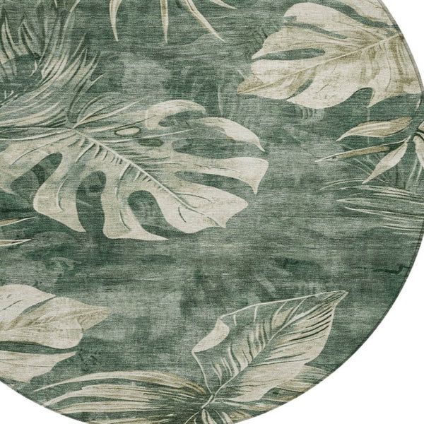 HomeRoots 8' Stylish Fern Green & Sage Round Floral Washable Rug for Indoor/Outdoor Spaces - Durable & Chic! 624027
