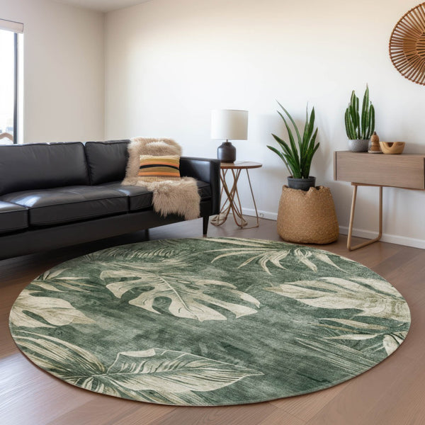 HomeRoots 8' Stylish Fern Green & Sage Round Floral Washable Rug for Indoor/Outdoor Spaces - Durable & Chic! 624027