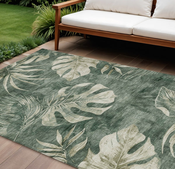 HomeRoots 9' X 12' Floral Area Rug in Fern Green & Sage - Washable, Durable for Indoor & Outdoor Use 624029