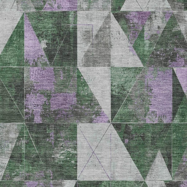 HomeRoots 8' X 10' Emerald & Purple Geometric Washable Rug - Stylish Indoor/Outdoor Area Rug for Modern Spaces 624046