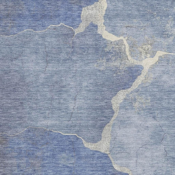 HomeRoots 5' Denim Blue & Beige Abstract Washable Area Rug - Perfect for Indoor & Outdoor High-Traffic Spaces! 624696