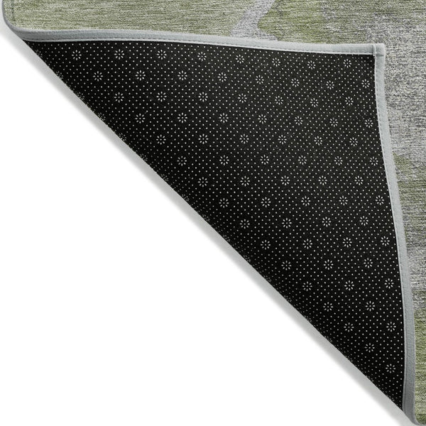 HomeRoots 8' Green and Beige Round Abstract Rug - Durable, Washable, Stylish for Indoor & Outdoor Spaces 624703
