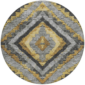 HomeRoots 8' Gold and Gray Round Aztec Indoor Outdoor Area Rug – Stylish, Washable, Durable & Family-Friendly Design 624751