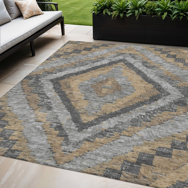 HomeRoots 5' Khaki & Gray Aztec Indoor Outdoor Area Rug – Durable, Washable, Stylish for High-Traffic Spaces 624756