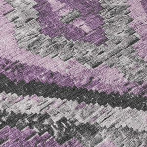 HomeRoots 8' Modern Round Aztec Area Rug in Lavender and Gray - Stylish, Washable for Indoor & Outdoor Use! 624763