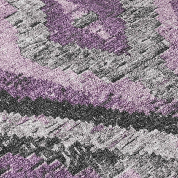 HomeRoots 8' Modern Round Aztec Area Rug in Lavender and Gray - Stylish, Washable for Indoor & Outdoor Use! 624763