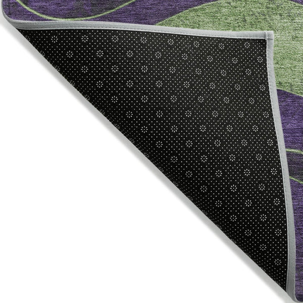 HomeRoots 8' Vibrant Purple and Green Round Abstract Rug – Washable, Durable, Indoor/Outdoor Stylish Decor! 624835