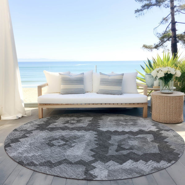 HomeRoots 8' Modern Gray and Charcoal Round Aztec Area Rug - Durable, Washable, Perfect for Indoor & Outdoor Use! 624913