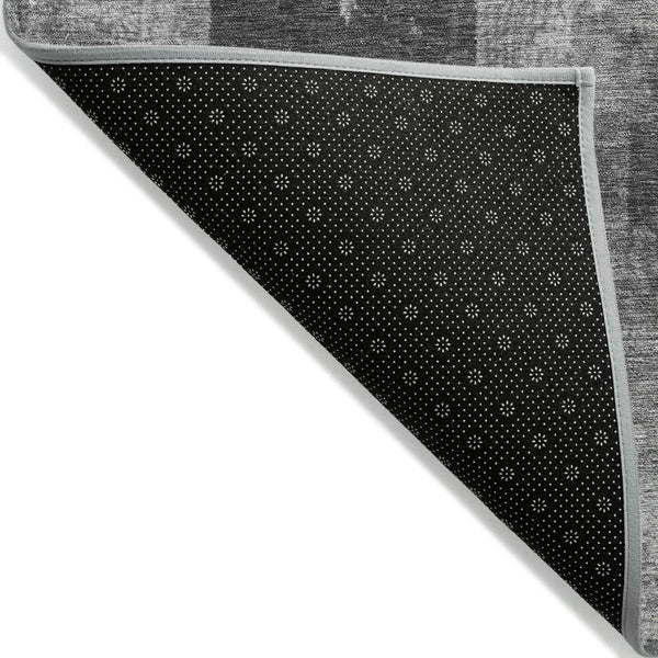 HomeRoots 8' Modern Gray and Charcoal Round Aztec Area Rug - Durable, Washable, Perfect for Indoor & Outdoor Use! 624913