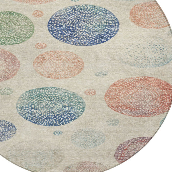 HomeRoots 5' Stylish Ivory and Peach Geometric Area Rug for Indoor and Outdoor Use – Durable, Washable Design 8' Round 625063