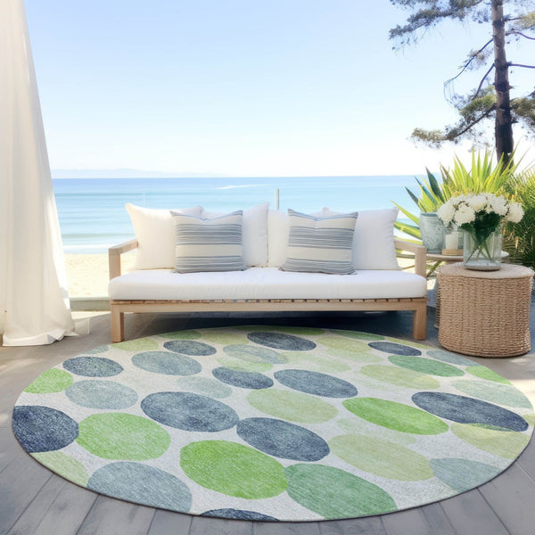 HomeRoots 5' Bold Modern Geometric Indoor Outdoor Area Rug in Navy Blue, Lime Green & Ivory – Washable! 8' Round 625087