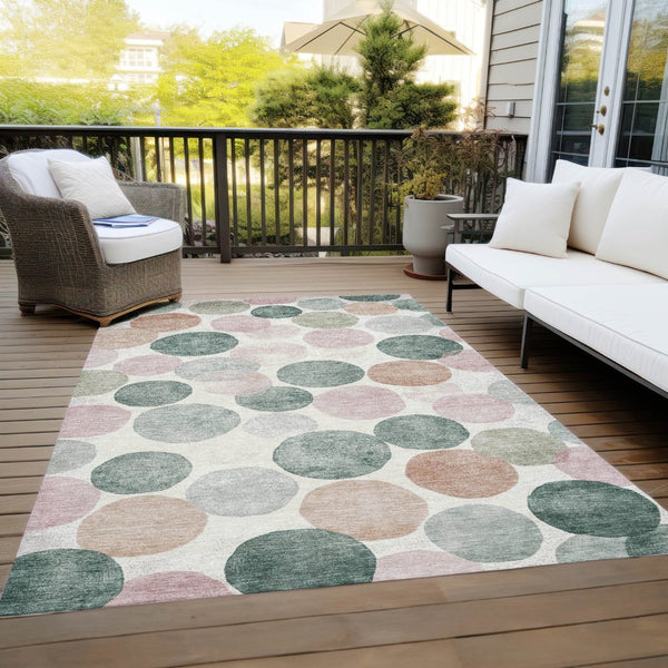 HomeRoots 5' Salmon Green and Peach Geometric Area Rug - Stylish, Washable, Indoor/Outdoor Comfort for All Spaces 5' X 8' 625110