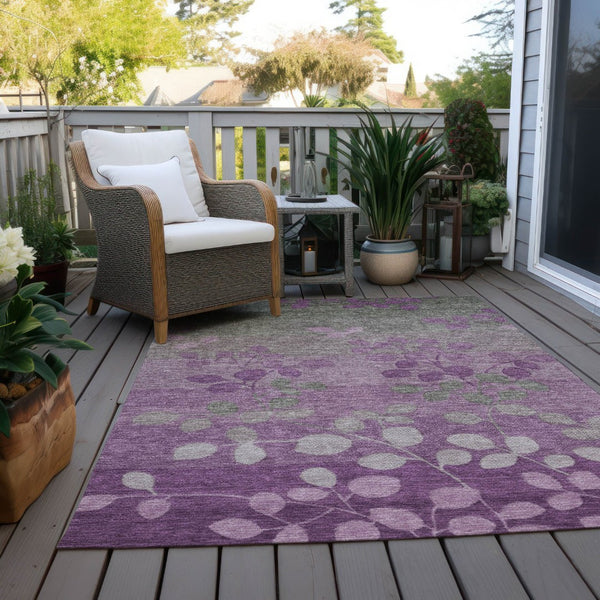 HomeRoots 5' Purple and Gray Floral Washable Area Rug - Perfect for Indoor and Outdoor High-Traffic Spaces 5' X 8' 625200