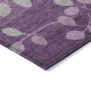 HomeRoots 5' Purple and Gray Floral Washable Area Rug - Perfect for Indoor and Outdoor High-Traffic Spaces 5' X 8' 625200
