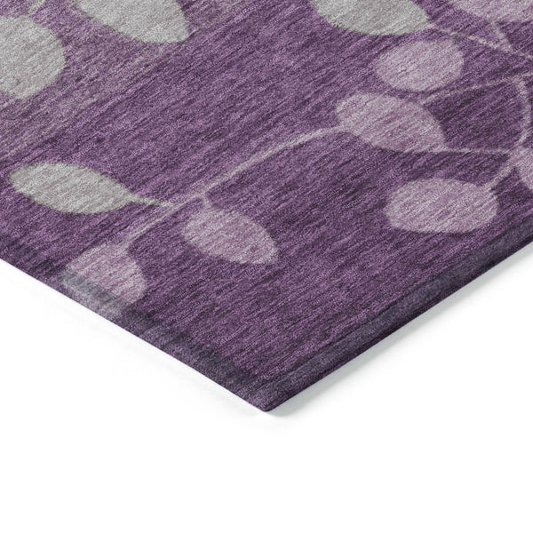 HomeRoots 5' Purple and Gray Floral Washable Area Rug - Perfect for Indoor and Outdoor High-Traffic Spaces 8' X 10' 625202