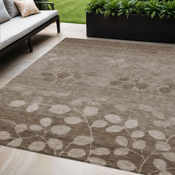 HomeRoots 5' Versatile Floral Indoor Outdoor Area Rug - Durable, Washable, and Perfect for High-Traffic Spaces 5' X 8' 625212
