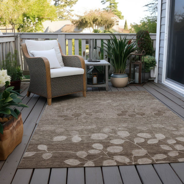 HomeRoots 5' Versatile Floral Indoor Outdoor Area Rug - Durable, Washable, and Perfect for High-Traffic Spaces 8' X 10' 625214
