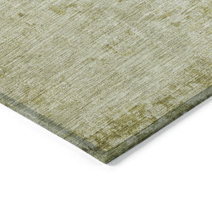 HomeRoots 5' Artichoke Green and Ivory Abstract Washable Area Rug for Indoor and Outdoor High-Traffic Use 8' Round 625219