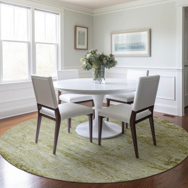 HomeRoots 5' Artichoke Green and Ivory Abstract Washable Area Rug for Indoor and Outdoor High-Traffic Use 8' Round 625219