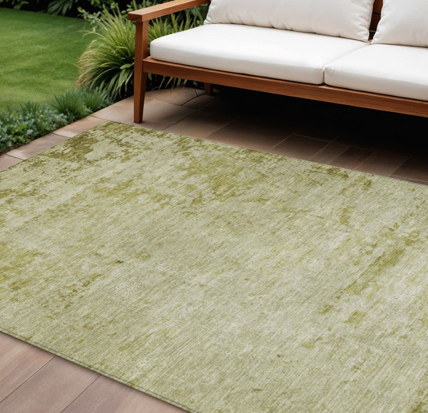 HomeRoots 5' Artichoke Green and Ivory Abstract Washable Area Rug for Indoor and Outdoor High-Traffic Use 10' X 14' 625222