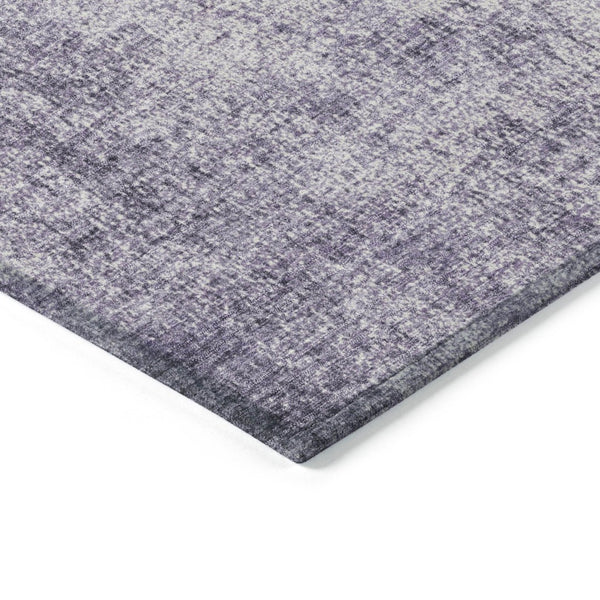 HomeRoots 8' Round Abstract Geometric Area Rug in Lavender & Lilac – Stylish, Washable for Indoor/Outdoor Use 625315