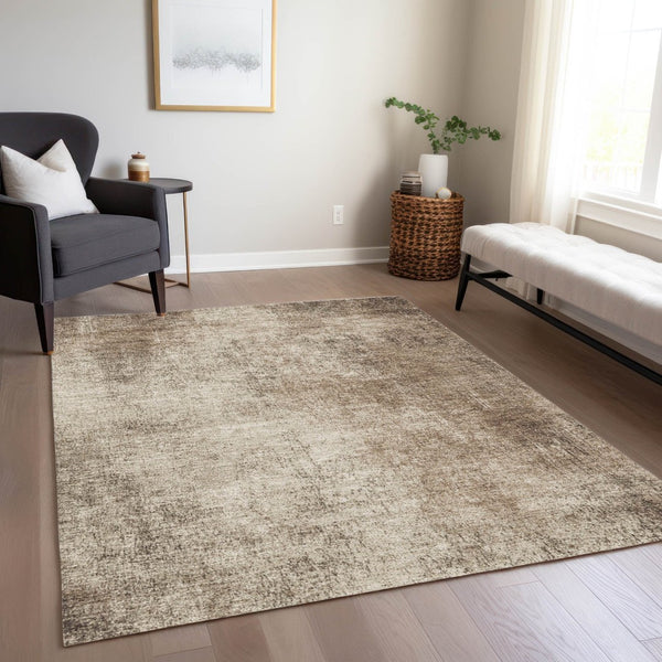 HomeRoots 5' Taupe and Brown Abstract Washable Area Rug – Stylish Indoor/Outdoor Design for High-Traffic Spaces 625320