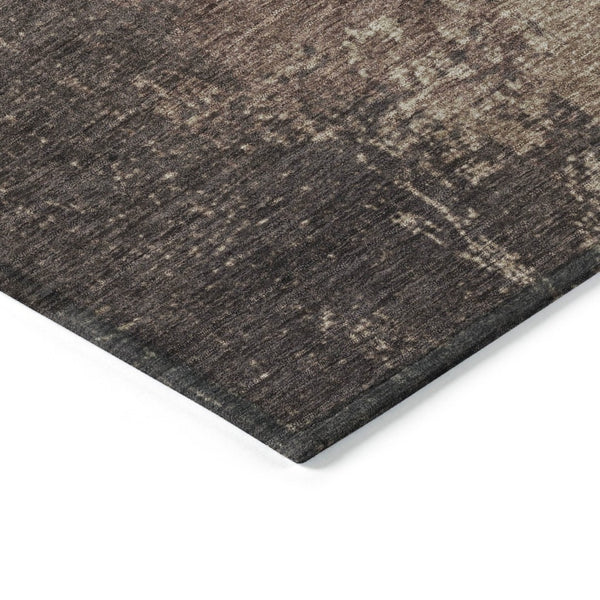 HomeRoots 8' Round Washable Area Rug in Chocolate & Taupe - Modern Abstract Design for Indoor & Outdoor Use 625327
