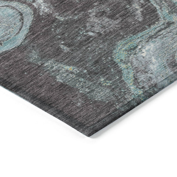 HomeRoots 8' Teal Blue & Charcoal Round Abstract Rug - Stylish, Washable, Durable for Indoor & Outdoor Use! 625429