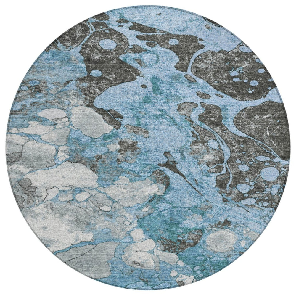 HomeRoots 8' Blue and Charcoal Round Abstract Washable Rug - Stylish Indoor/Outdoor Area Rug for Any Space 625471