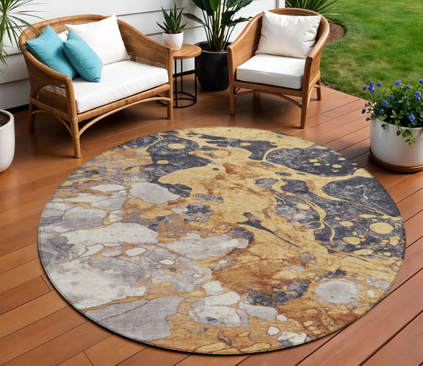 HomeRoots 8' Gold and Charcoal Round Modern Abstract Indoor-Outdoor Area Rug - Durable, Washable, Stylish! 625477