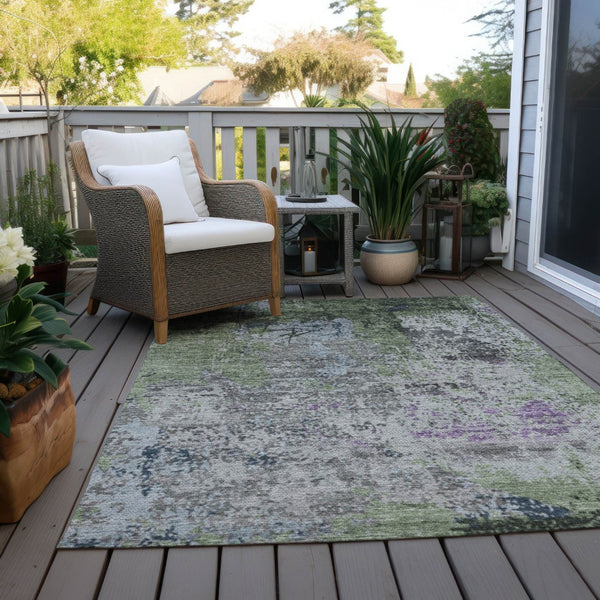 HomeRoots 10' Abstract Fern Green & Ivory Washable Area Rug - Durable Indoor/Outdoor Design for Any Space 625522