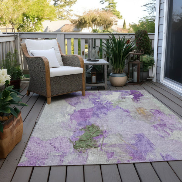 HomeRoots 5' Vibrant Purple and Green Abstract Area Rug – Washable, Durable, Indoor/Outdoor Versatility! 625620