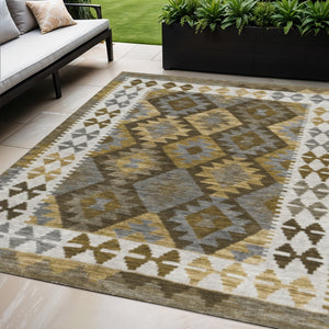 HomeRoots 5' X 8' Brown Ivory Gold Tribal Area Rug – Durable, Washable, Indoor/Outdoor Style for Any Space 625721