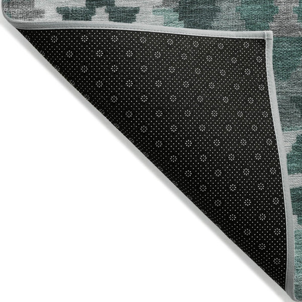 HomeRoots 8' Round Tribal Area Rug in Pale Aqua, Ivory & Gray – Washable, Durable for Indoor/Outdoor Spaces 625764