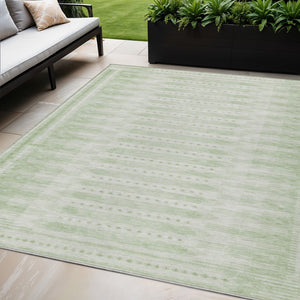 HomeRoots 5' Geometric Sage and Ivory Area Rug - Washable, Stylish, Durable for Indoor and Outdoor Use! 625829