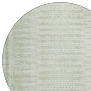 HomeRoots 8' Sage and Ivory Round Geometric Rug - Stylish, Washable Indoor/Outdoor Area Rug for High-Traffic Spaces 625830