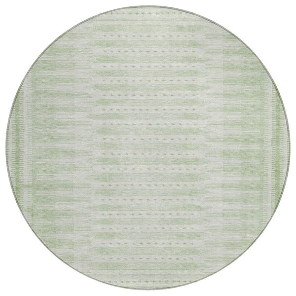 HomeRoots 8' Sage and Ivory Round Geometric Rug - Stylish, Washable Indoor/Outdoor Area Rug for High-Traffic Spaces 625830