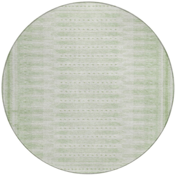 HomeRoots 8' Sage and Ivory Round Geometric Rug - Stylish, Washable Indoor/Outdoor Area Rug for High-Traffic Spaces 625830