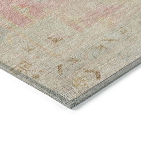 HomeRoots 8' Pink and Ivory Round Medallion Rug - Washable, Durable, Stylish Area Rug for Indoor & Outdoor Use 625866