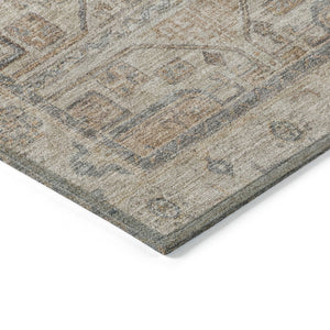 HomeRoots 8' Beige and Brown Round Geometric Area Rug - Washable, Durable Design for Indoor & Outdoor Use 625884