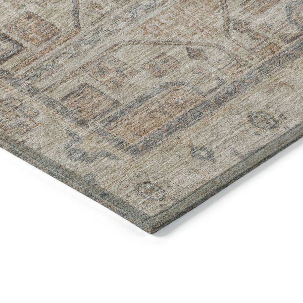 HomeRoots 8' Beige and Brown Round Geometric Area Rug - Washable, Durable Design for Indoor & Outdoor Use 625884