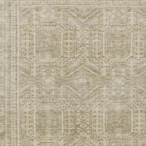HomeRoots 8' X 10' Beige and Ivory Geometric Area Rug - Stylish, Washable Design for Indoor & Outdoor Spaces! 625897