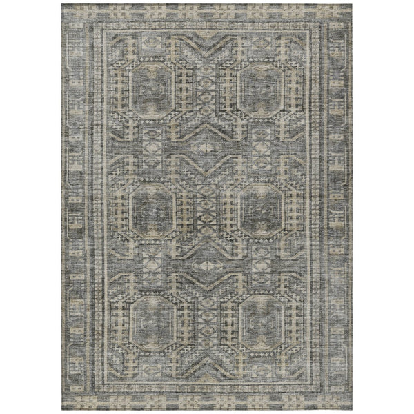 HomeRoots 5' Stylish Pewter and Beige Geometric Area Rug - Washable, Durable for Indoor & Outdoor Spaces 625925