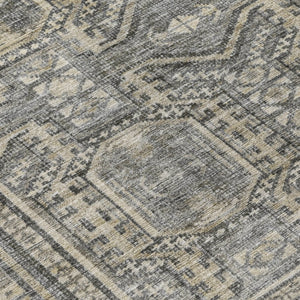 HomeRoots 8' Stylish Pewter and Beige Round Geometric Indoor Outdoor Area Rug - Durable, Washable, Versatile! 625926